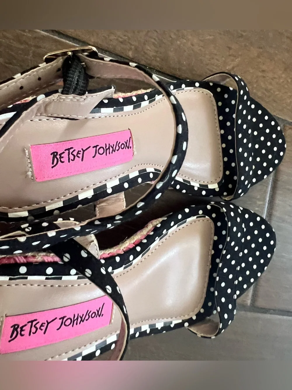 Betsey Johnson Polka Dot Rainbow Espadrille Wedge Open Toe Sandal size 6